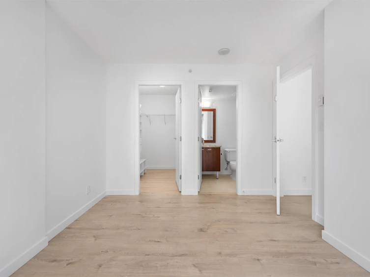 511-8280 Lansdowne Road, Richmond, BC, V6X 0B2 - 13