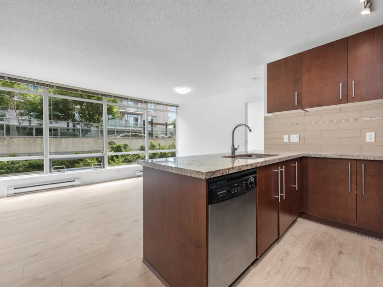 511-8280 Lansdowne Road, Richmond, BC, V6X 0B2 - 10