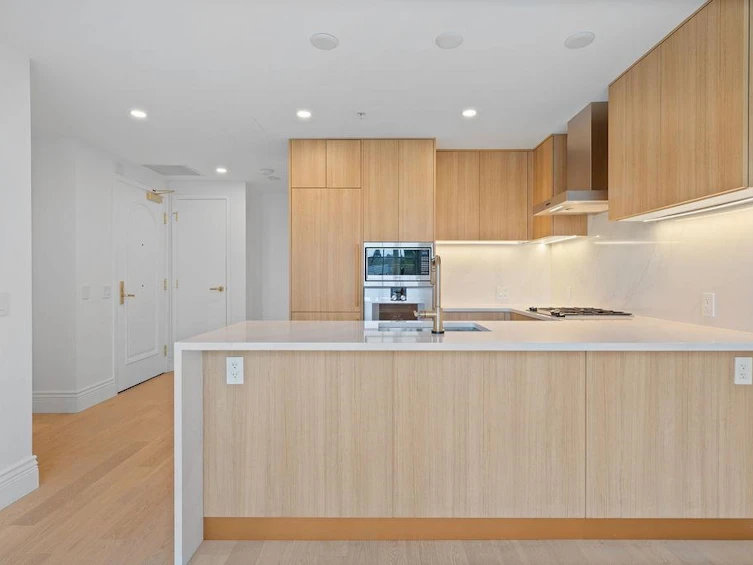 307-2096 W 47th Avenue, Vancouver, BC, V6M 0E5 - 13