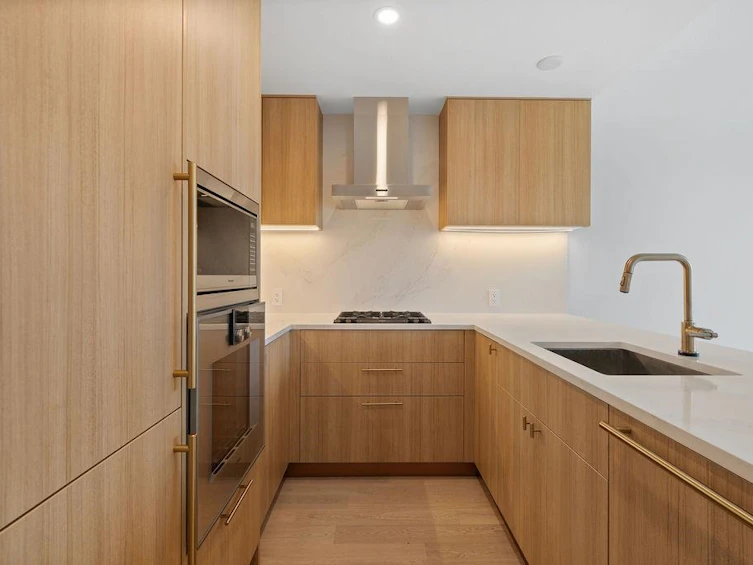 307-2096 W 47th Avenue, Vancouver, BC, V6M 0E5 - 7