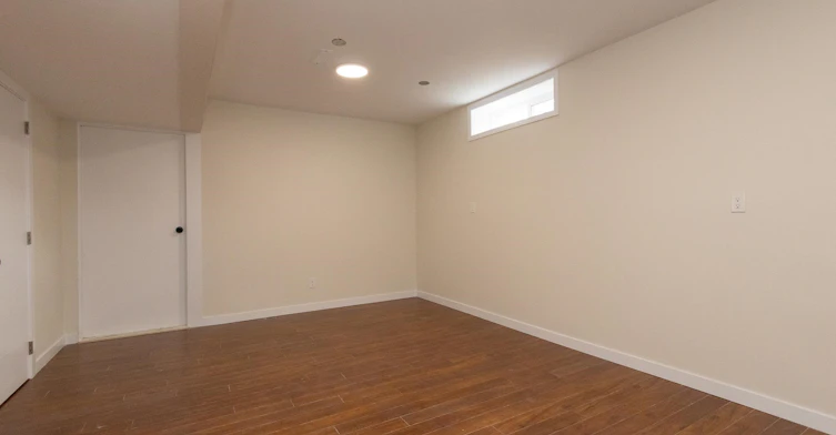 13811 17 Avenue, Surrey, BC, V4A 7C2 - 15