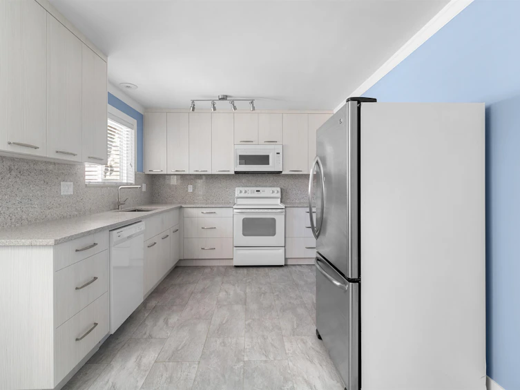 1204 Nestor Street, Coquitlam, BC, V3E 1H6 - 7