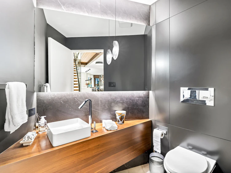 1840 Naomi Place, North Vancouver, BC, V7G 1Y1 - 20