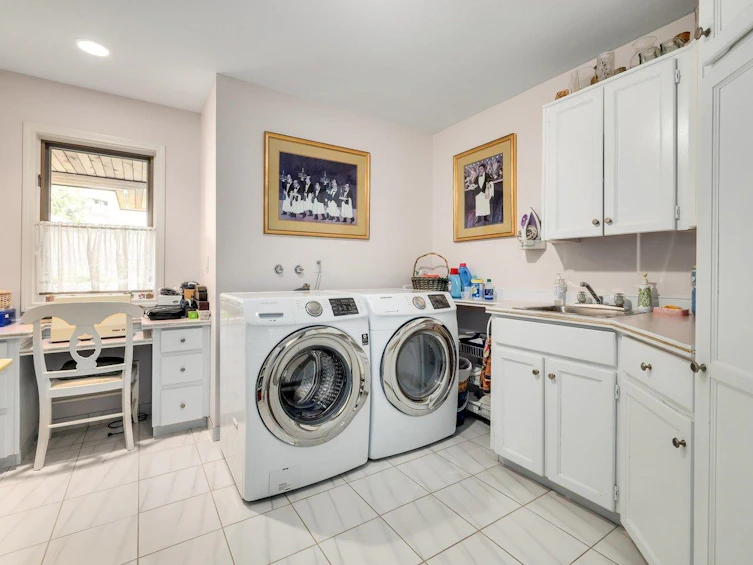 4704 Stahaken Place, Delta, BC, V4M 4B3 - 19