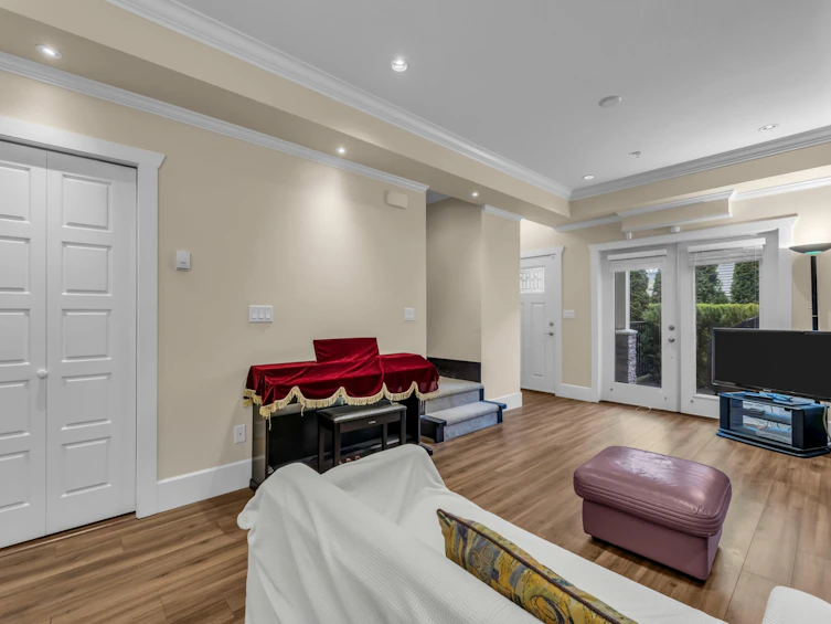 5-6331 No. 4 Road, Richmond, BC, V6Y 2T1 - 9