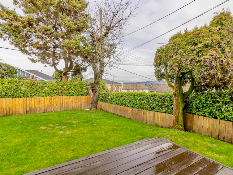 4645 Charlotte Court, Burnaby, BC, V5G 3V1 - 37