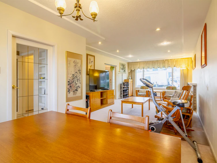 4645 Charlotte Court, Burnaby, BC, V5G 3V1 - 7
