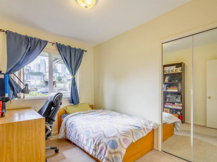 4645 Charlotte Court, Burnaby, BC, V5G 3V1 - 18