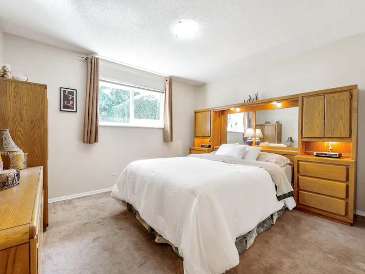 6336 Charbray Place, Surrey, BC, V3S 5H6 - 14