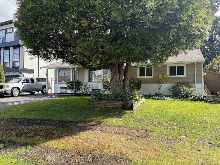 6336 Charbray Place, Surrey, BC, V3S 5H6 - 2