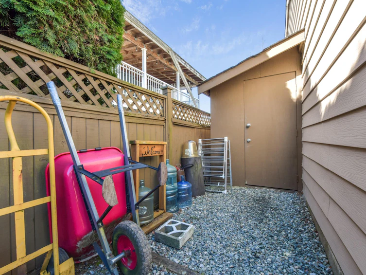 6336 Charbray Place, Surrey, BC, V3S 5H6 - 29