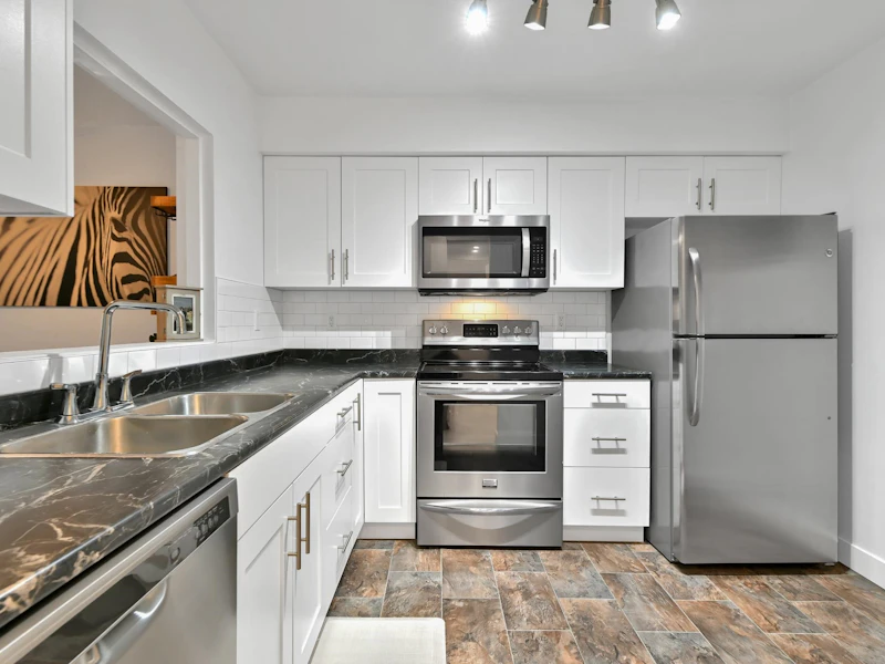 203 - 33165 2nd Avenue, Mission BC V2V 6T8