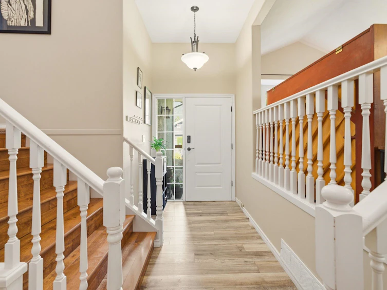 4575 Cliffmont Road, North Vancouver, BC, V7G 1J8 - 30