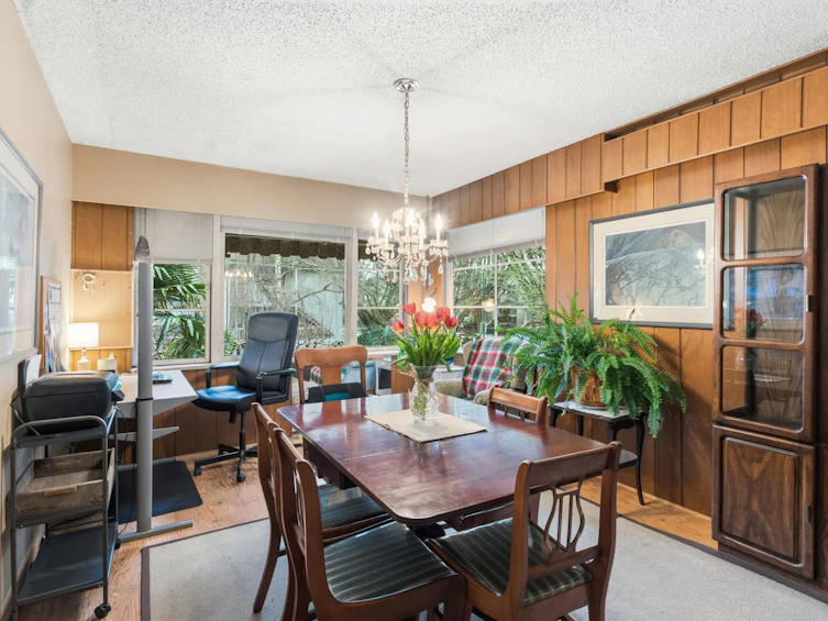 2582 W 6th Avenue, Vancouver, BC, V6K 1W5 - 13