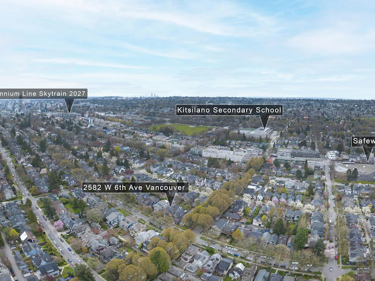 2582 W 6th Avenue, Vancouver, BC, V6K 1W5 - 3