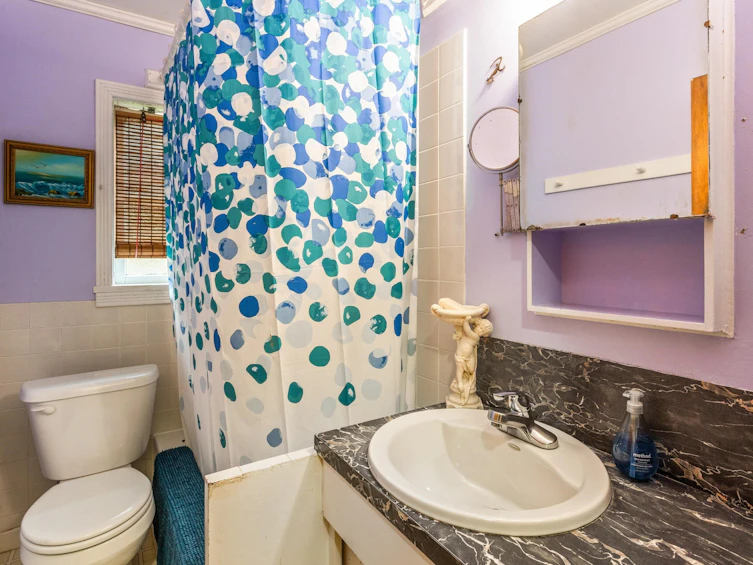 2582 W 6th Avenue, Vancouver, BC, V6K 1W5 - 20