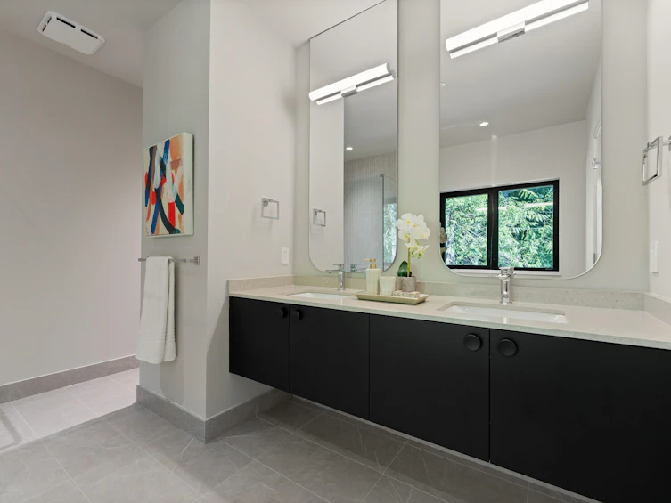 5657 Westport Road, West Vancouver, BC, V7W 1V3 - 26
