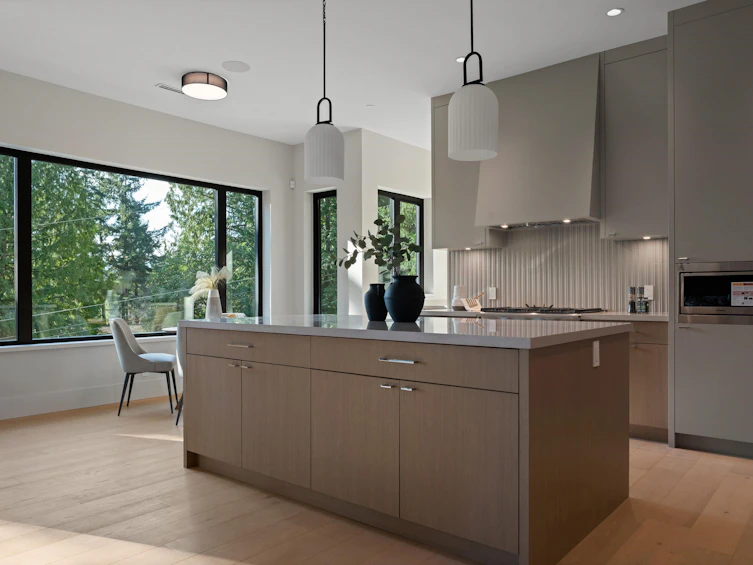 5657 Westport Road, West Vancouver, BC, V7W 1V3 - 11