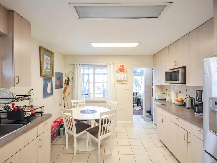 3156 Adanac Street, Vancouver, BC, V5K 2N9 - 24
