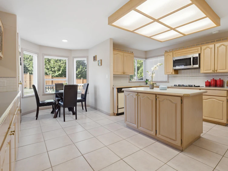 6707 122a Street, Surrey, BC, V3W 0W1 - 9