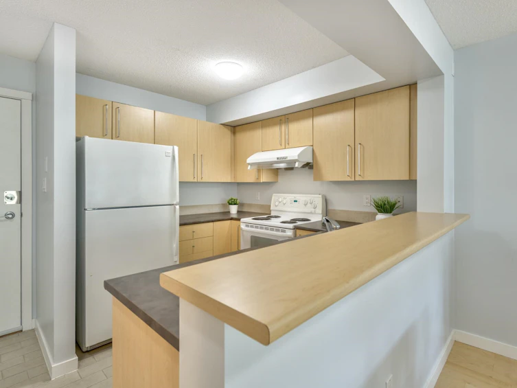 308-2768 Cranberry Drive, Vancouver, BC, V6K 4V1 - 2