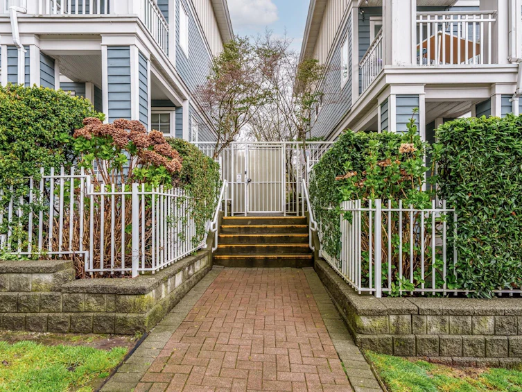 49-123 Seventh Street, New Westminster, BC, V3M 6Y2 - 24