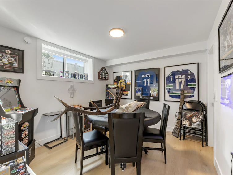 1707 Blaine Avenue, Burnaby, BC, V5A 2L9 - 29