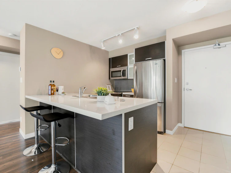 2509-13688 100 Avenue, Surrey, BC, V3T 0G5 - 15
