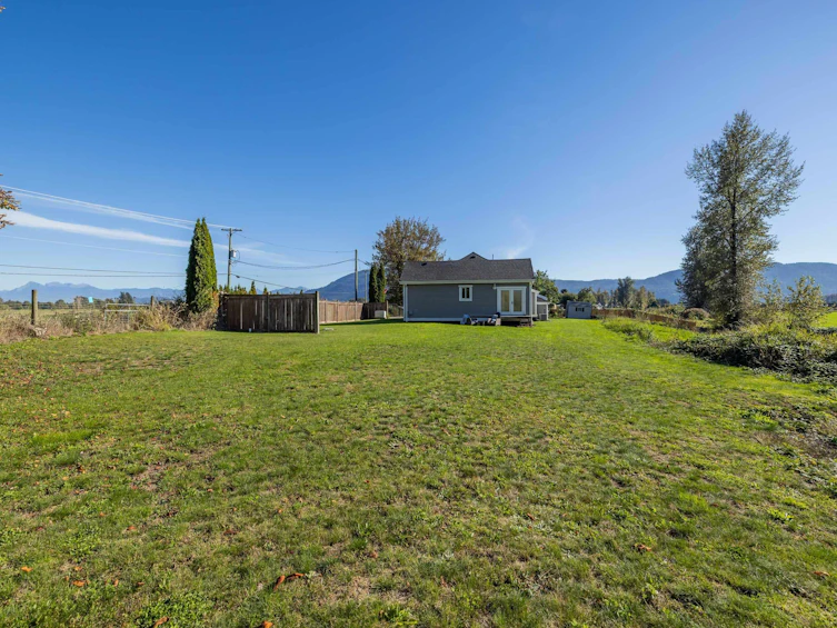 9183 Sylvester Road, Mission, BC, V2V 7K6 - 9