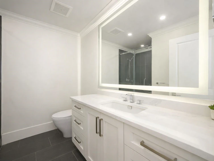 926 Delestre Avenue, Coquitlam, BC, V3K 2G6 - 18