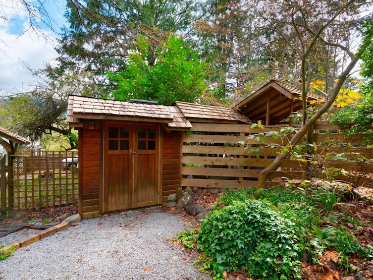 1248 Miller Road, Bowen Island, BC, V0N 1G1 - 28