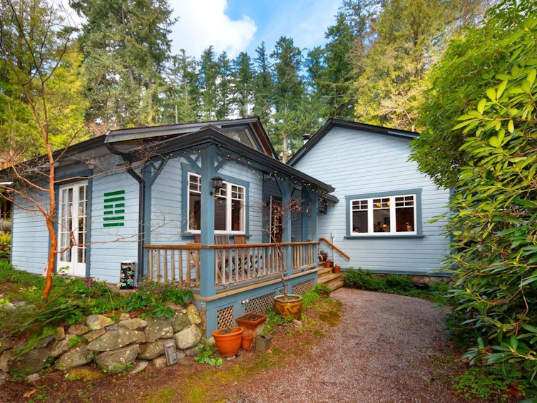 1248 Miller Road, Bowen Island, BC, V0N 1G1 - 2