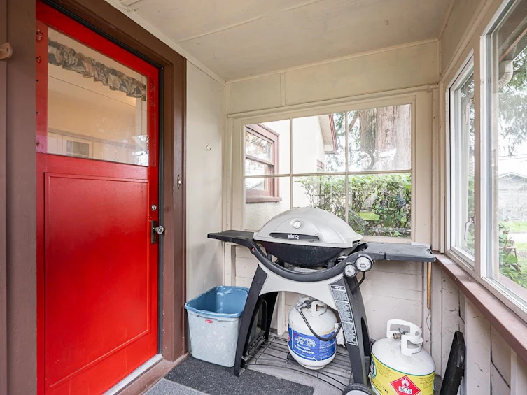 902 Fourth Street, New Westminster, BC, V3L 2W6 - 29
