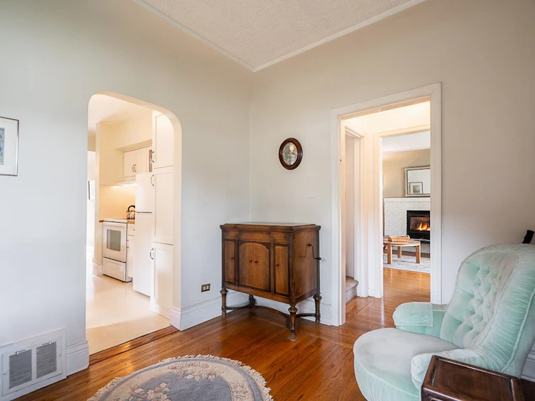 902 Fourth Street, New Westminster, BC, V3L 2W6 - 6