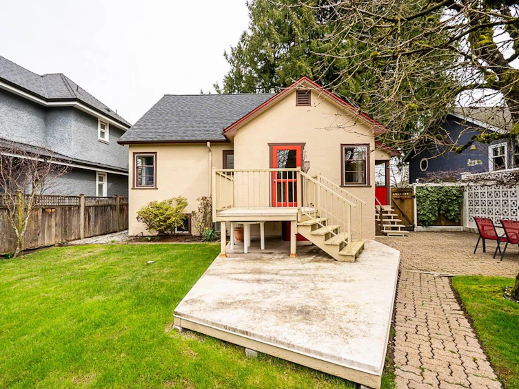 902 Fourth Street, New Westminster, BC, V3L 2W6 - 36