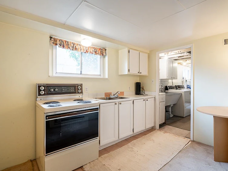 902 Fourth Street, New Westminster, BC, V3L 2W6 - 23