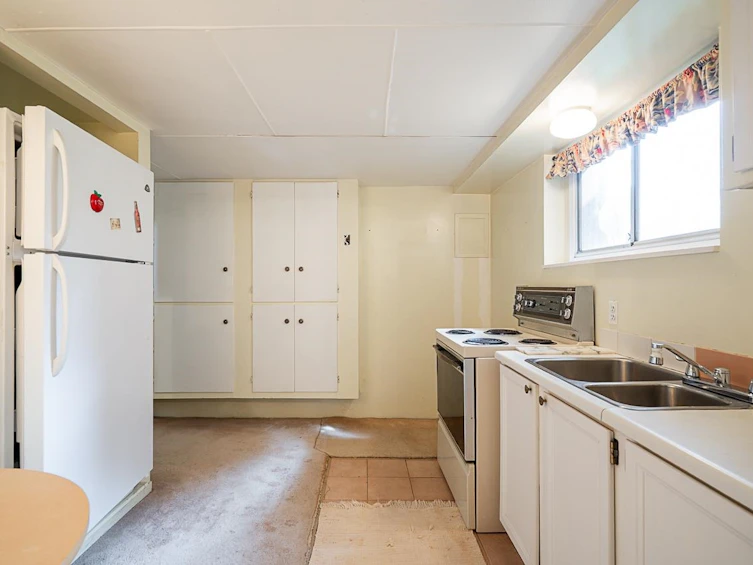 902 Fourth Street, New Westminster, BC, V3L 2W6 - 24