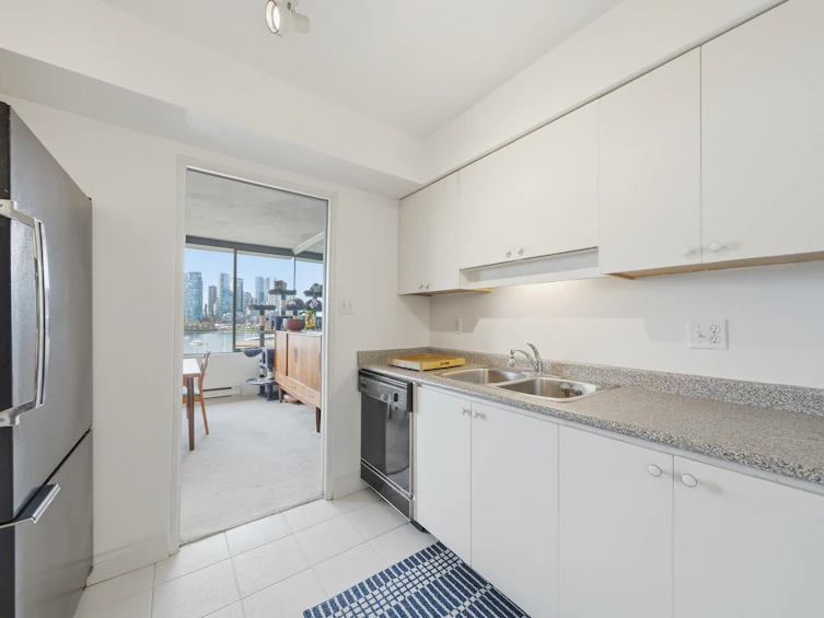 533-666 Leg In Boot Square, Vancouver, BC, V5Z 4B3 - 18