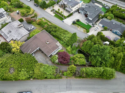 1230 Queens Avenue - 2