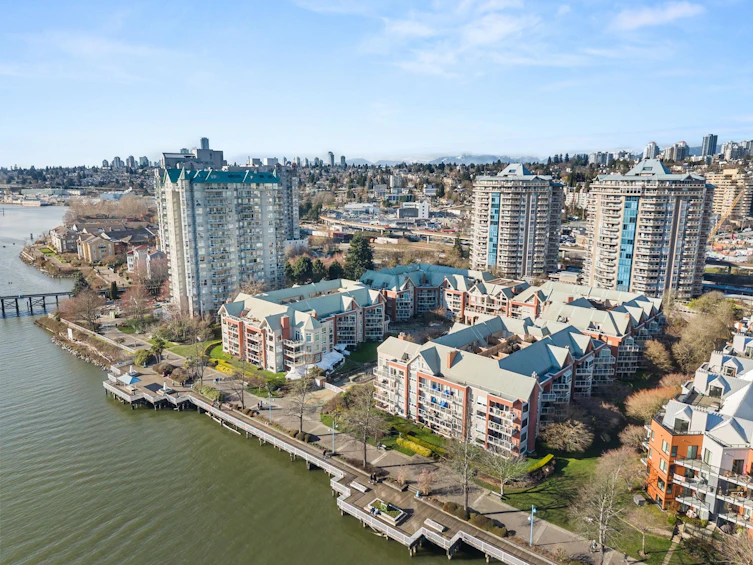 208A-1220 Quayside Drive, New Westminster, BC, V3M 6H1 - 33