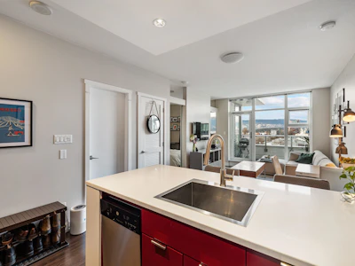 820-1777 W 7th Avenue - 5