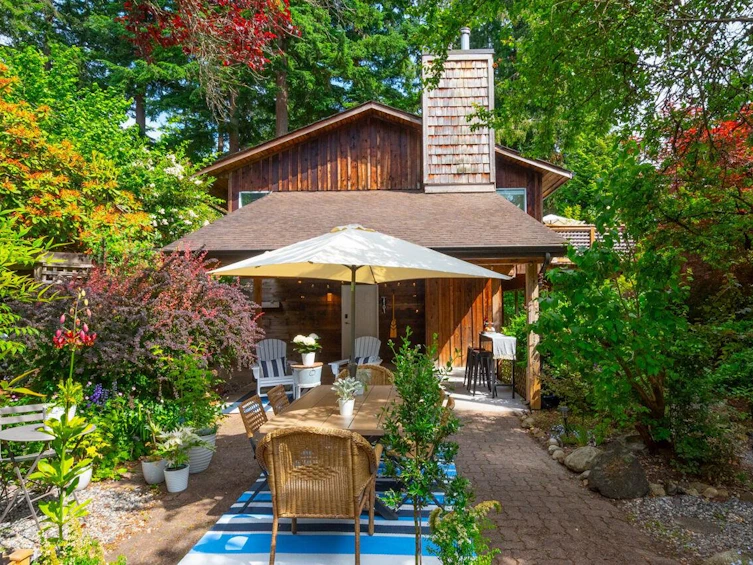 1101 Lenora Road, Bowen Island, BC, V0N 1G1 - 3