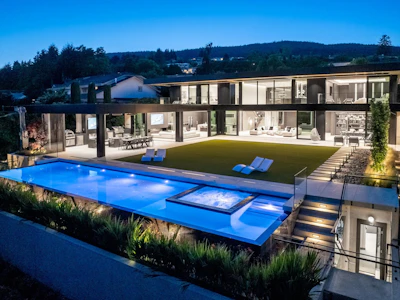 690 Knockmaroon Road - 3