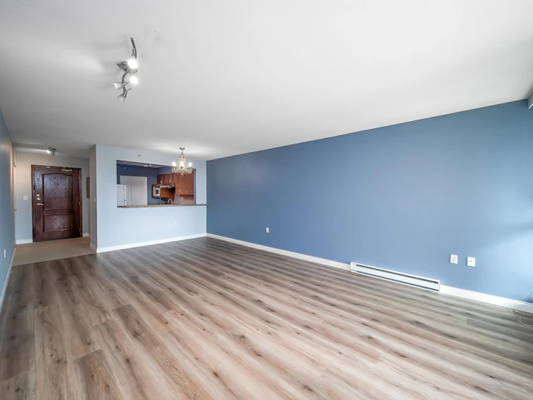 1011-7380 Elmbridge Way, Richmond, BC, V6X 4A1 - 4