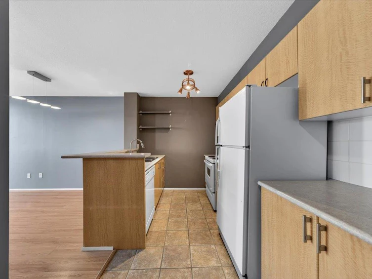 909-2733 Chandlery Place, Vancouver, BC, V5S 4V3 - 11