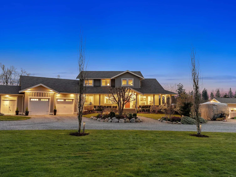 5721 224 Street, Langley, BC, V2Y 2M1 - 5