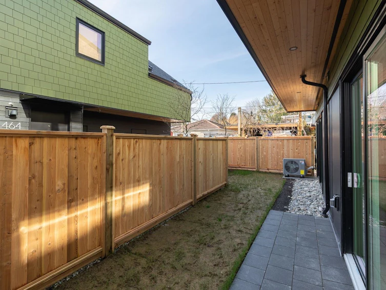 462 E 17th Avenue, Vancouver, BC, V5V 1B1 - 21