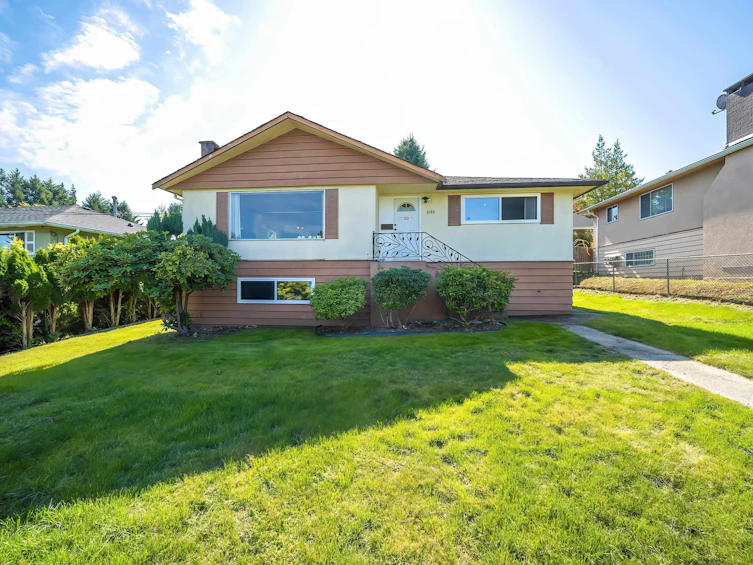 5130 Buxton Street, Burnaby, BC, V5H 1J8