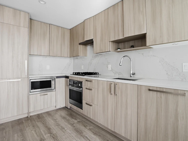1108-13350 Central Avenue, Surrey, BC, V3T 0S1 - 7