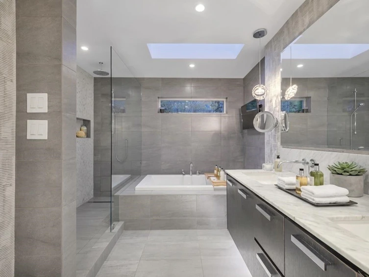 3305 Westmount Road, West Vancouver, BC, V7V 3G5 - 16